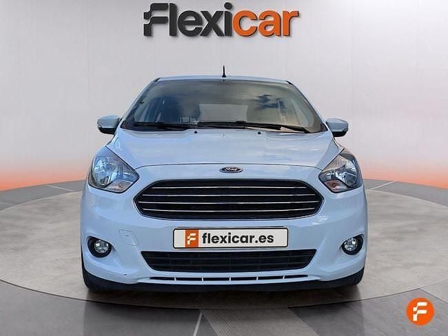 Usado Ford Ka 85 CV (62 kW) 2017 Blanco Berlina