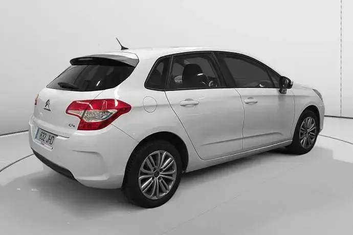 Usado Citroën C4 Live 99 CV (72 kW) 2015