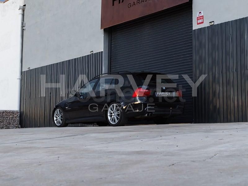 Usado BMW 330 245 CV (180 kW) 2009 Negro Familiar