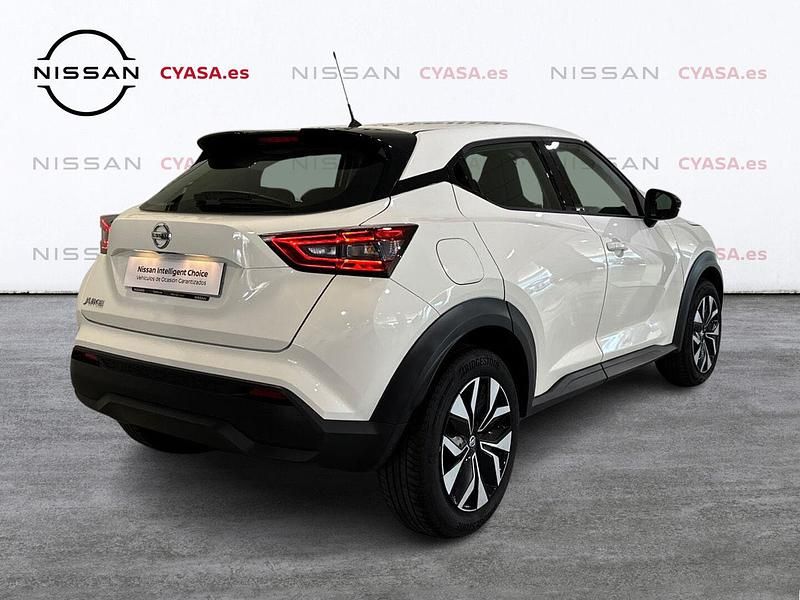 Usado Nissan Juke Acenta 114 CV (83 kW) 2022 Sapporo white s?lido SUV