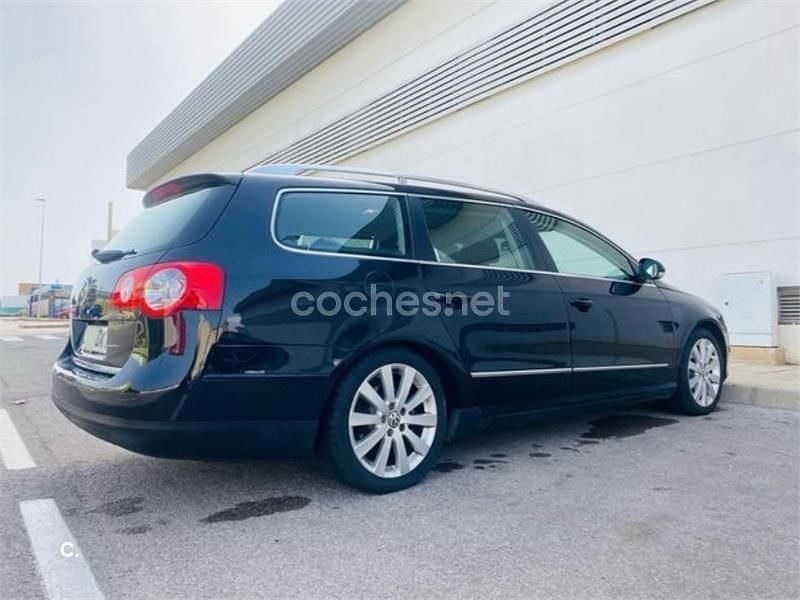 Usado VW Passat Advance 140 CV (102 kW) 2009 Negro Familiar