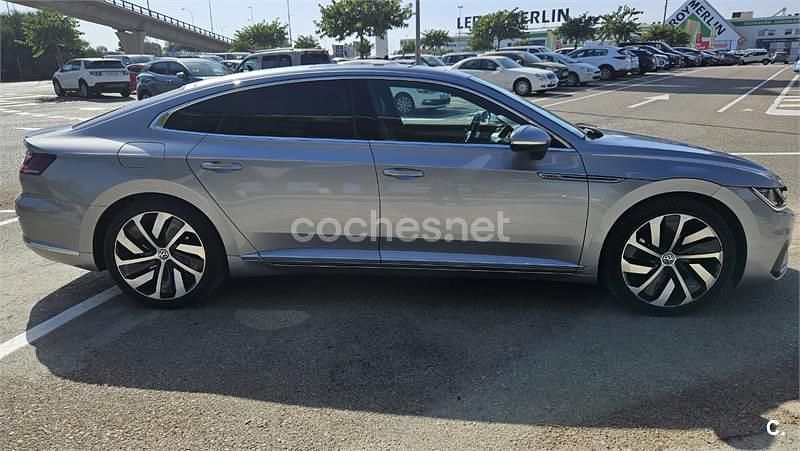 Usado VW Arteon R-line 239 CV (175 kW) 2017 Gris / plata Utilitario