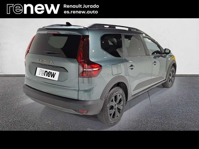 Usado Dacia Jogger Extreme 110 CV (80 kW) 2025 Verde Monovolumen