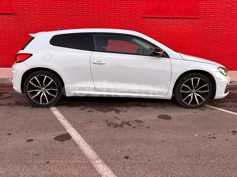 Usado VW Scirocco R-line 125 CV (91 kW) 2016 Blanco Coupe
