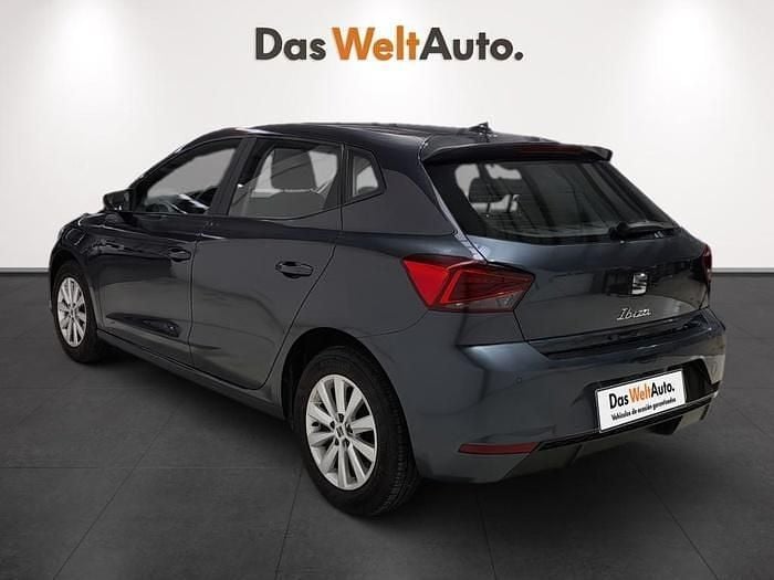Gris Usado 2024 Seat Ibiza | 17.500 € (Precio justo) - Imagen 1/4