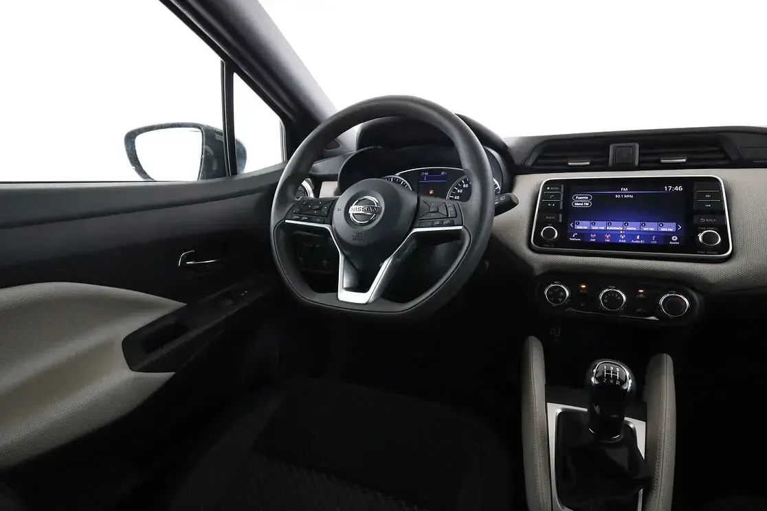 Usado Nissan Micra Visia 101 CV (74 kW) 2020 Negro Utilitario