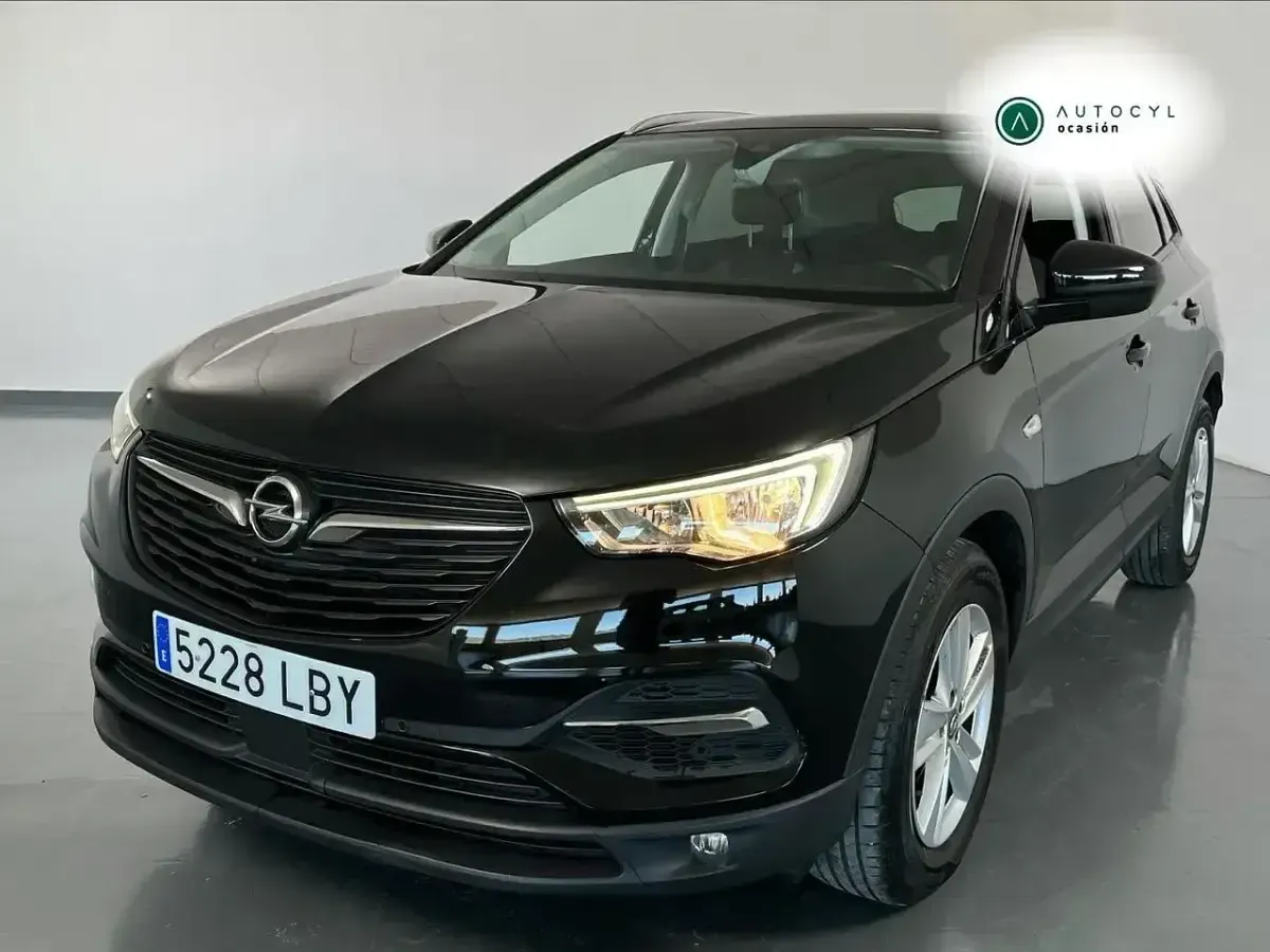 Usado Opel Grandland X Selective 130 CV (95 kW) 2019 Negro SUV