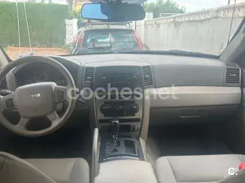 Usado Jeep Cherokee Limited 210 CV (154 kW) 2005 Negro SUV