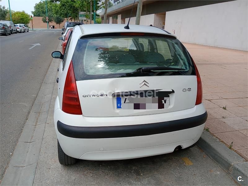 Usado Citroën C3 110 CV (80 kW) 2003 Blanco Berlina