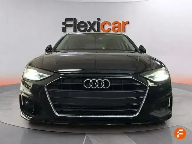 Usado Audi A4 Advanced Plus 150 CV (110 kW) 2023 Negro Familiar