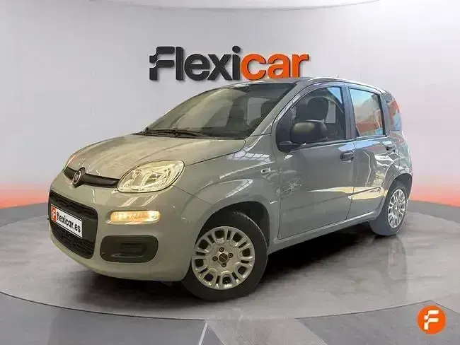 Usado Fiat Panda Cross Cross 70 CV (51 kW) 2022 Gris Utilitario