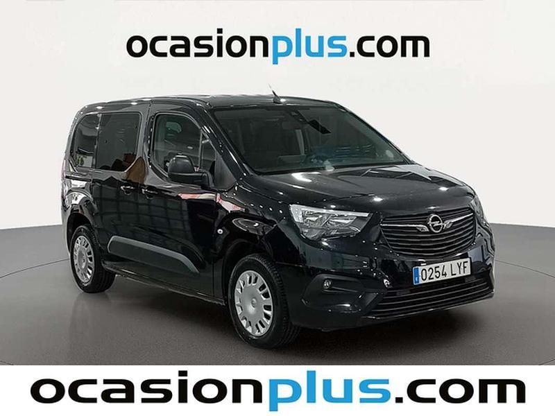 Usado Opel Combo Life Edition+ 102 CV (75 kW) 2022 Negro Monovolumen