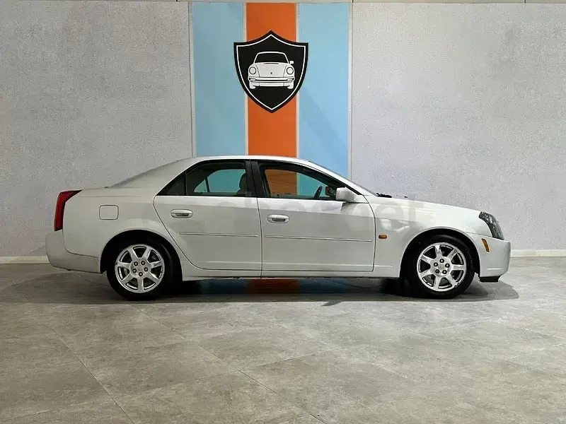 Usado Cadillac CTS 218 CV (160 kW) 2003 Gris / plata Berlina