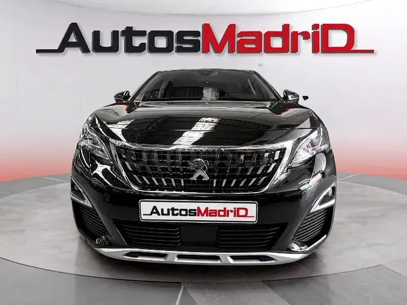 Usado Peugeot 3008 Allure 225 CV (165 kW) 2020 Gris / plata SUV