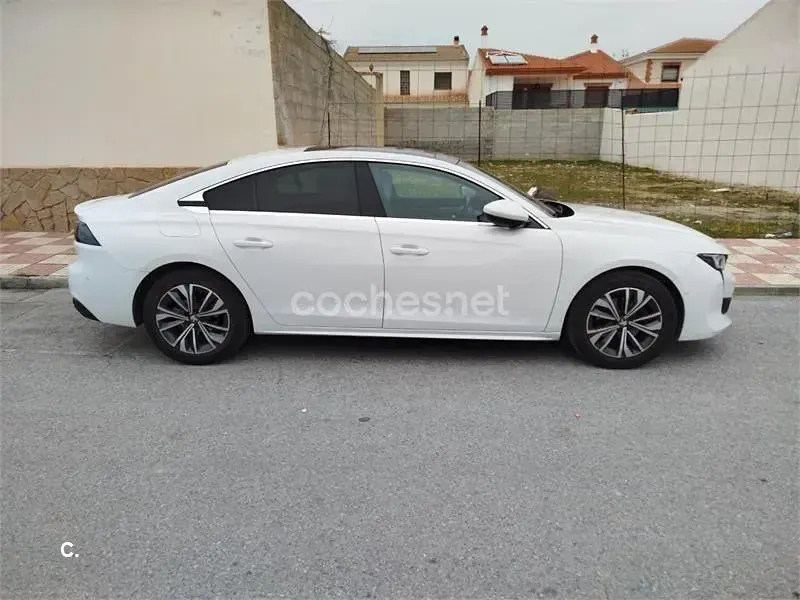 Usado Peugeot 508 Allure 130 CV (95 kW) 2019 Blanco Berlina