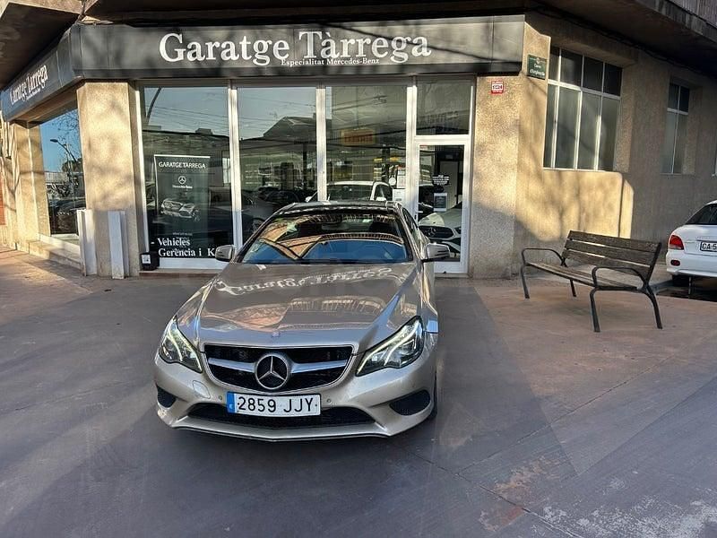 Usado Mercedes E350 258 CV (189 kW) 2015 Beige Coupe