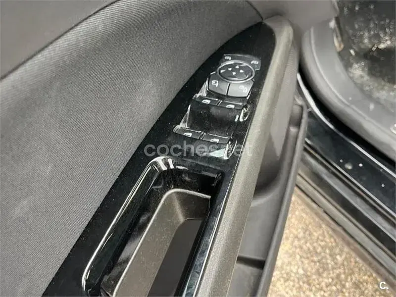 Usado Ford Mondeo Titanium 165 CV (121 kW) 2019 Negro Berlina
