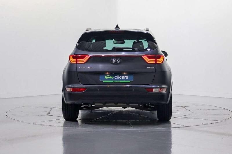 Usado Kia Sportage 116 CV (85 kW) 2016 Gris SUV