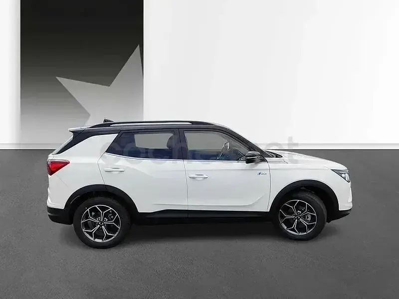 Usado KGM Korando 149 CV (109 kW) 2025 Blanco SUV