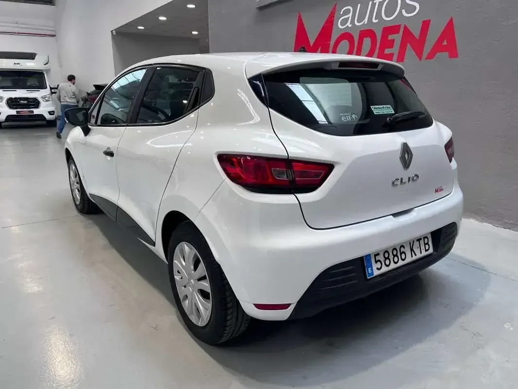Usado Renault Clio Business 90 CV (66 kW) 2019 Blanco Utilitario