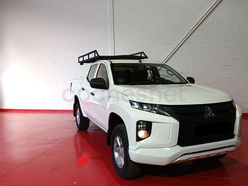 Usado Mitsubishi L200 150 CV (110 kW) 2021 Blanco Recogida