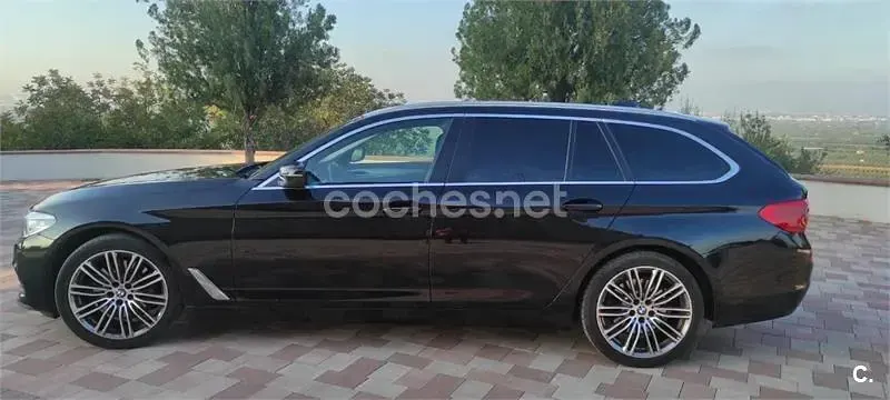 Usado BMW 530 252 CV (185 kW) 2017 Negro Familiar