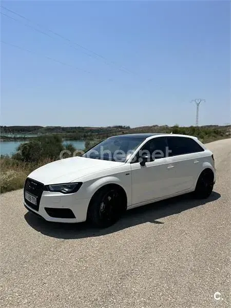 Usado Audi A3 Ambition 150 CV (110 kW) 2013 Blanco Berlina