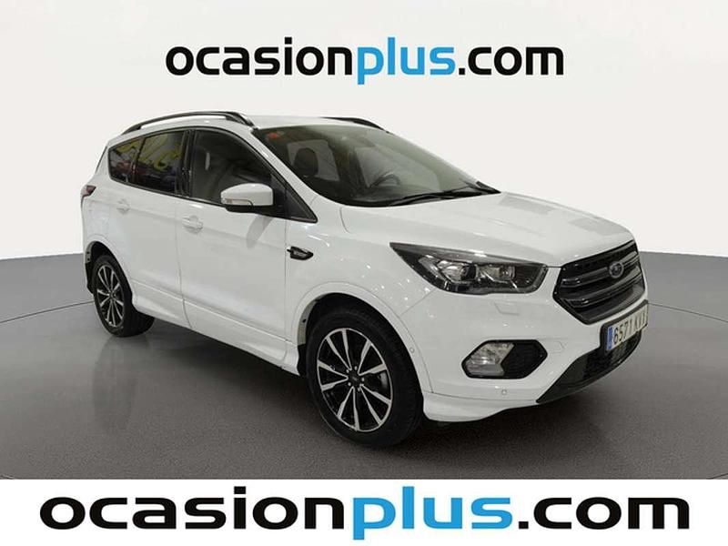 Usado Ford Kuga ST-Line 120 CV (88 kW) 2019 Blanco SUV