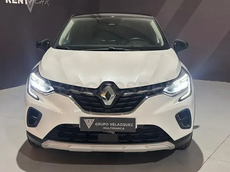 Usado Renault Captur Intens 145 CV (106 kW) 2023 Blanco SUV