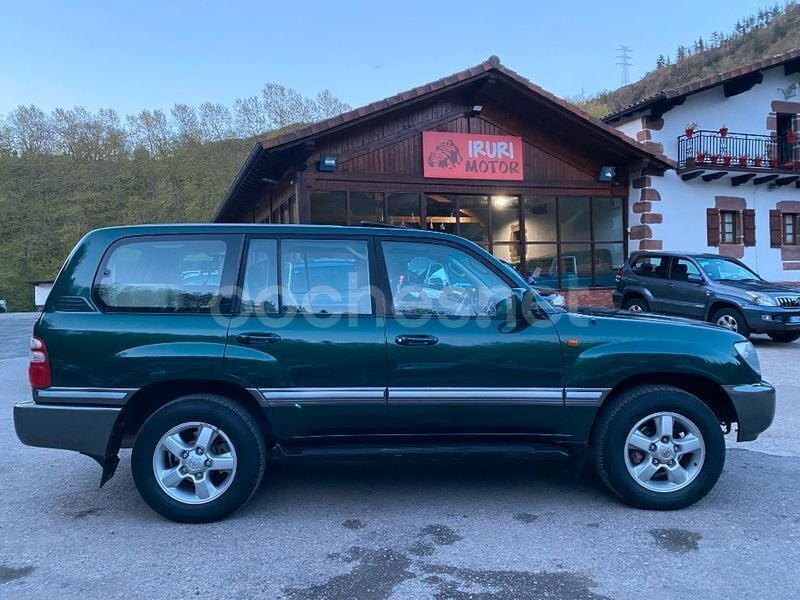 Verde Usado 2005 Toyota Land Cruiser SUV | 23.999 € - Imagen 1/4