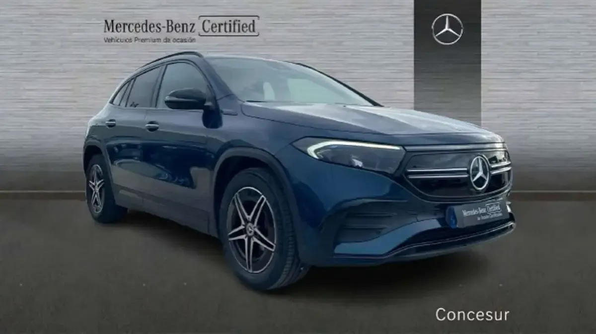Käytetty Mercedes EQA250 139 kW (190 HP) 2022 Sininen Katumaasturi