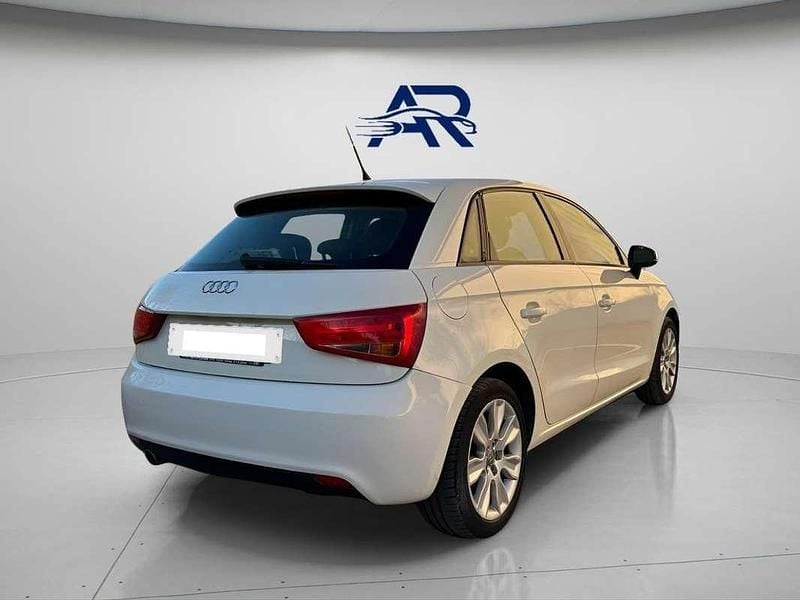 Usado Audi A1 Sportback Attraction 90 CV (66 kW) 2012 Blanco Utilitario