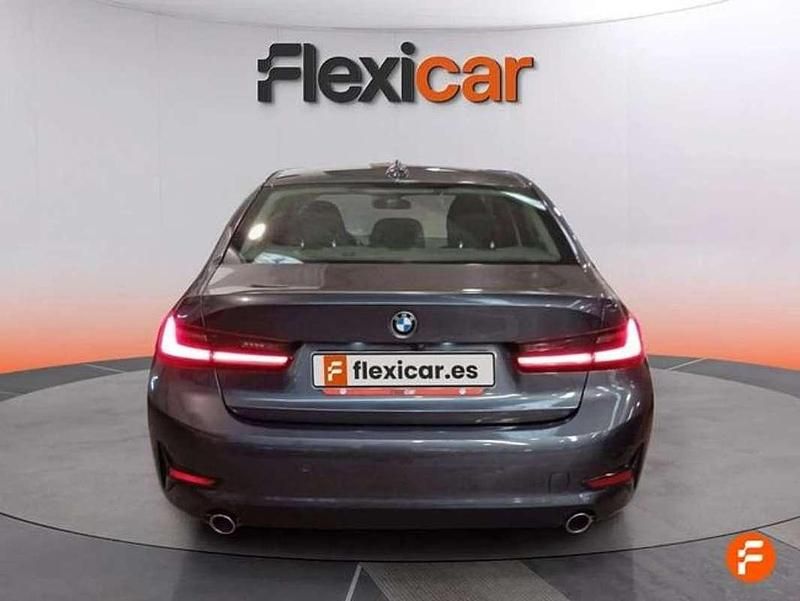 Usado BMW 318 150 CV (110 kW) 2019 Gris Berlina