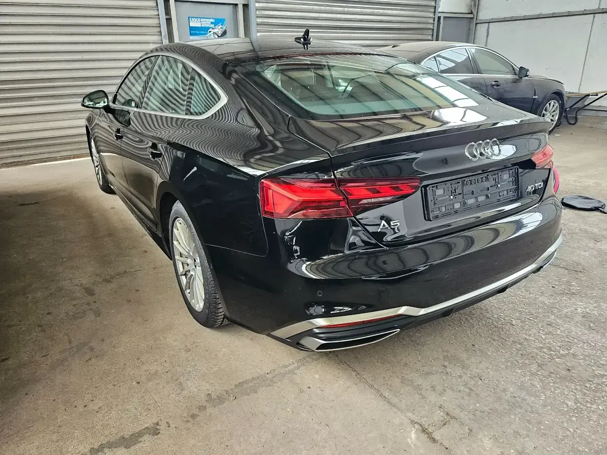 Usado Audi A5 S-Line 204 CV (150 kW) 2024 Negro Utilitario