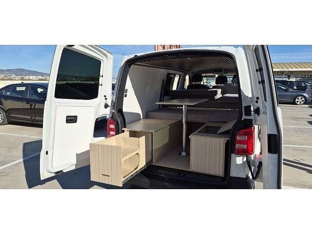 Usado VW Caravelle Trendline 102 CV (75 kW) 2018 Blanco Monovolumen