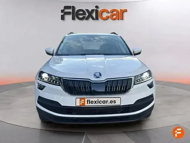 Usado Skoda Karoq Ambition 150 CV (110 kW) 2019 Blanco SUV
