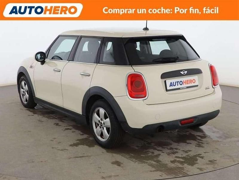 Usado Mini Cooper 136 CV (100 kW) 2016 Beige Utilitario