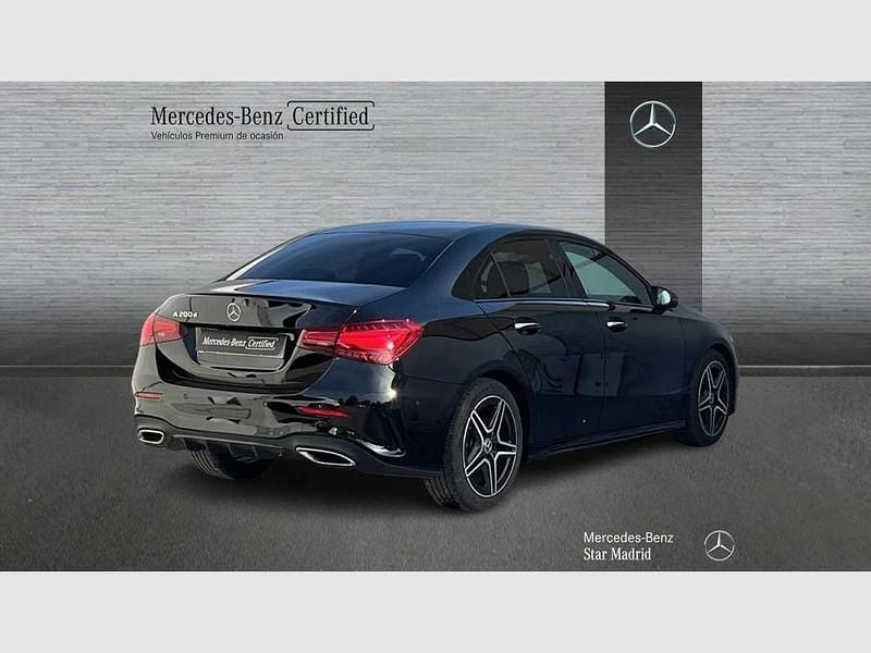Usado Mercedes A200 150 CV (110 kW) 2025 Negro Berlina