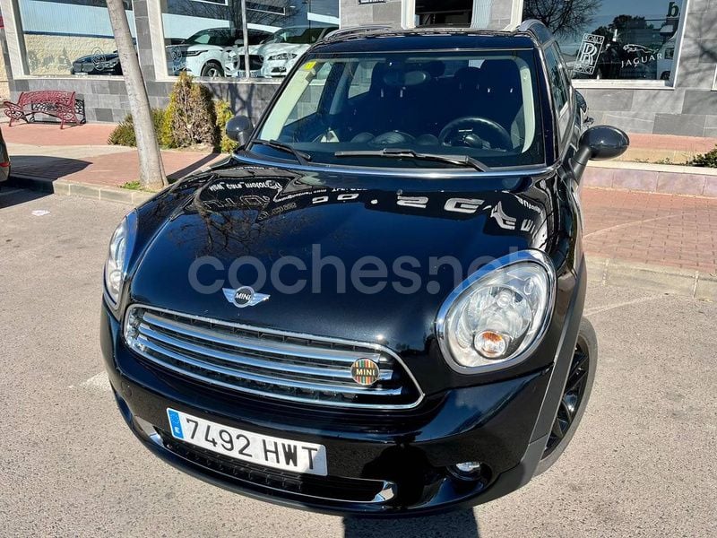Usado Mini Cooper D Countryman 112 CV (82 kW) 2014 Absolute black (metalizado) SUV
