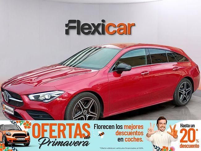 Usado Mercedes CLA220 Shooting Brake 190 CV (139 kW) 2023 Rojo Familiar