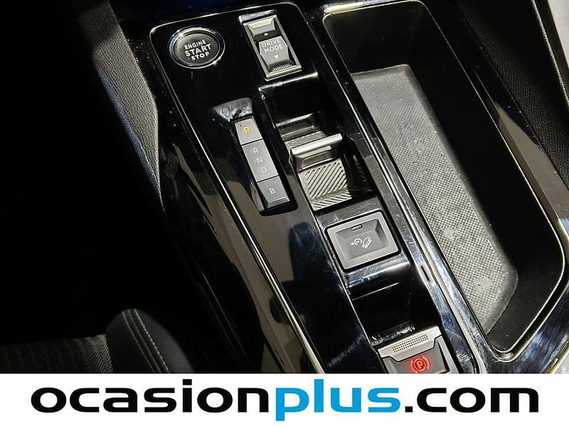 Usado Peugeot 3008 Allure 300 CV (220 kW) 2023 Negro SUV