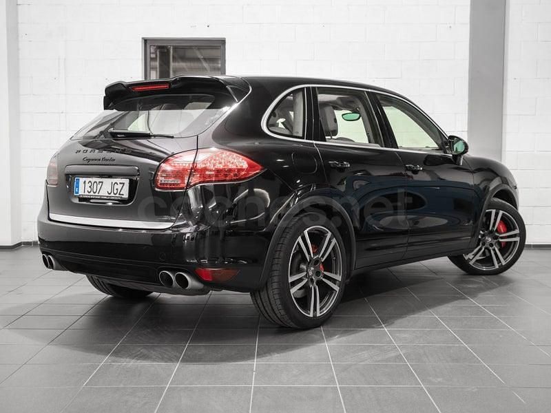 Usado Porsche Cayenne Turbo 500 CV (367 kW) 2012 Negro SUV