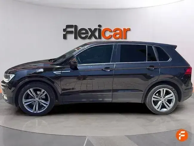 Usado VW Tiguan Edition 125 CV (91 kW) 2018 Negro SUV