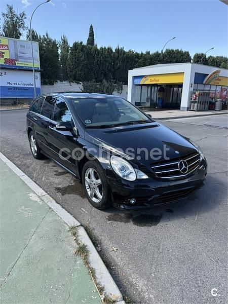 Usado Mercedes R320 224 CV (164 kW) 2008 Negro Monovolumen
