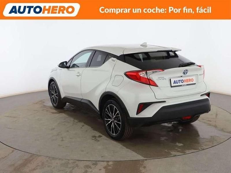 Usado Toyota C-HR Advance 122 CV (89 kW) 2017 Blanco SUV
