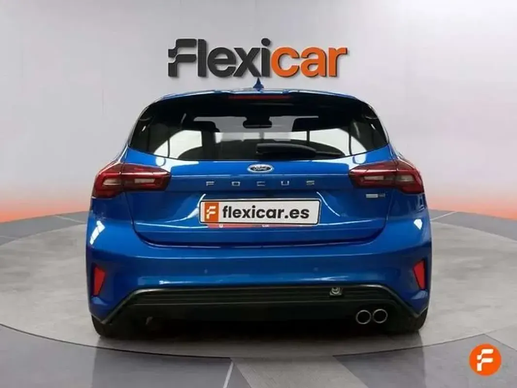 Usado Ford Focus ST-Line 125 CV (91 kW) 2022 Azul Berlina