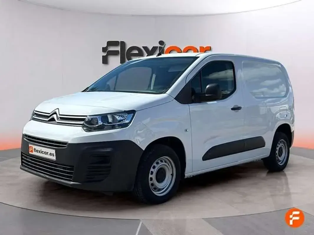 Usado Citroën e-Berlingo Feel 102 CV (75 kW) 2022 Blanco Familiar