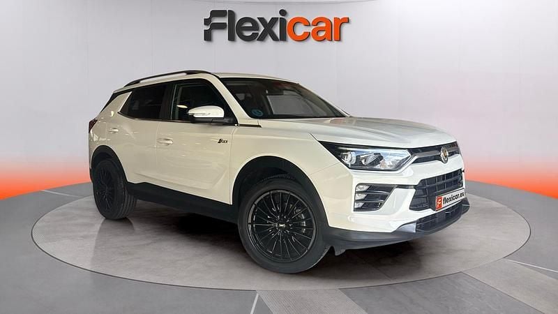 Usado Ssangyong (KGM) Korando 163 CV (119 kW) 2022 Blanco SUV