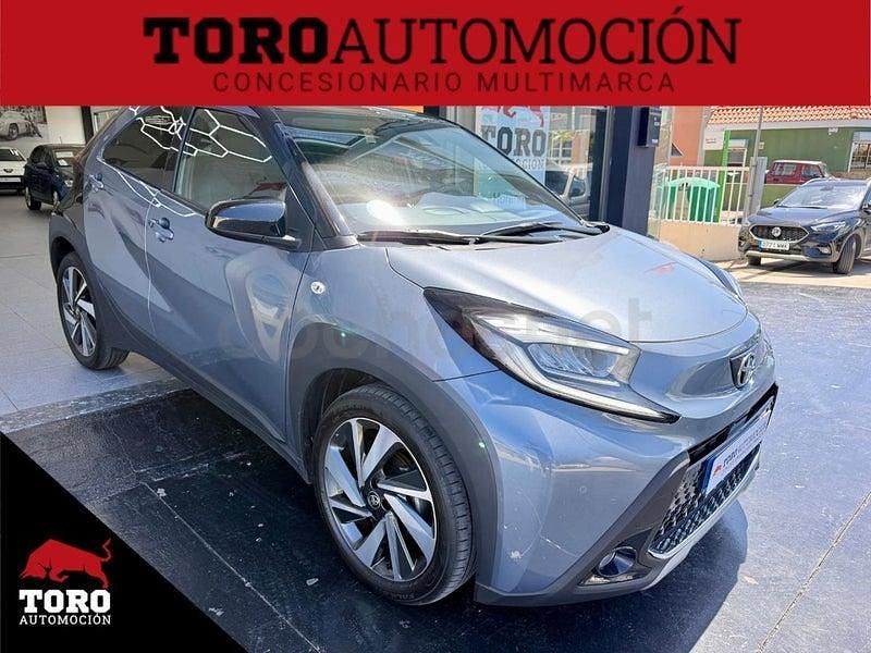 Usado Toyota Aygo X Limited 72 CV (52 kW) 2025 Azul SUV