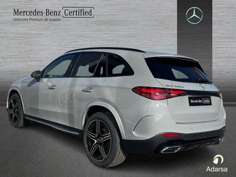 Usado Mercedes GLC220 197 CV (144 kW) 2025 Gris / plata SUV